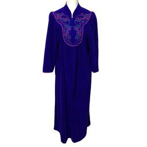 Vanity Fair Petites Womens Robe Housecoat‎ S Purple Grandmacore Embroidered Vtg